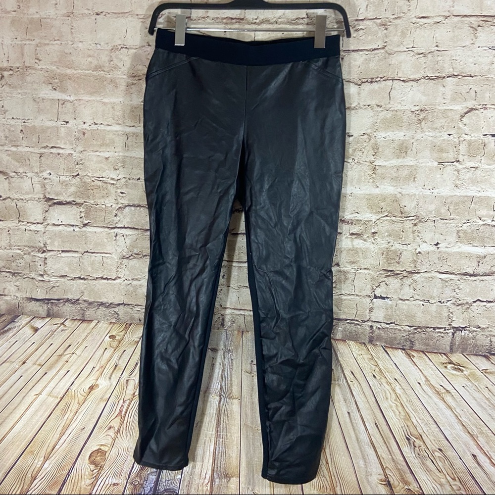 Alfani Front Faux leather leggings size small